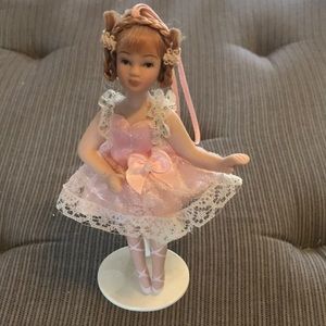 Porcelain figurine. Ballet Dancer